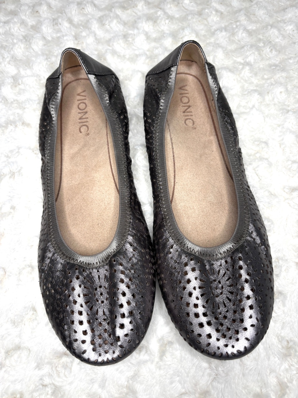 Vionic Robyn Pewter Metallic Perforated Leather Flats Arch Support 8.5